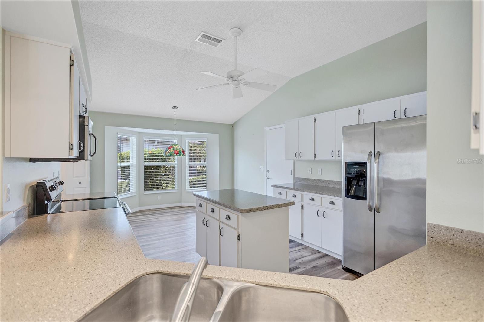 SOUTHAMPTON I CONDO - Residential
