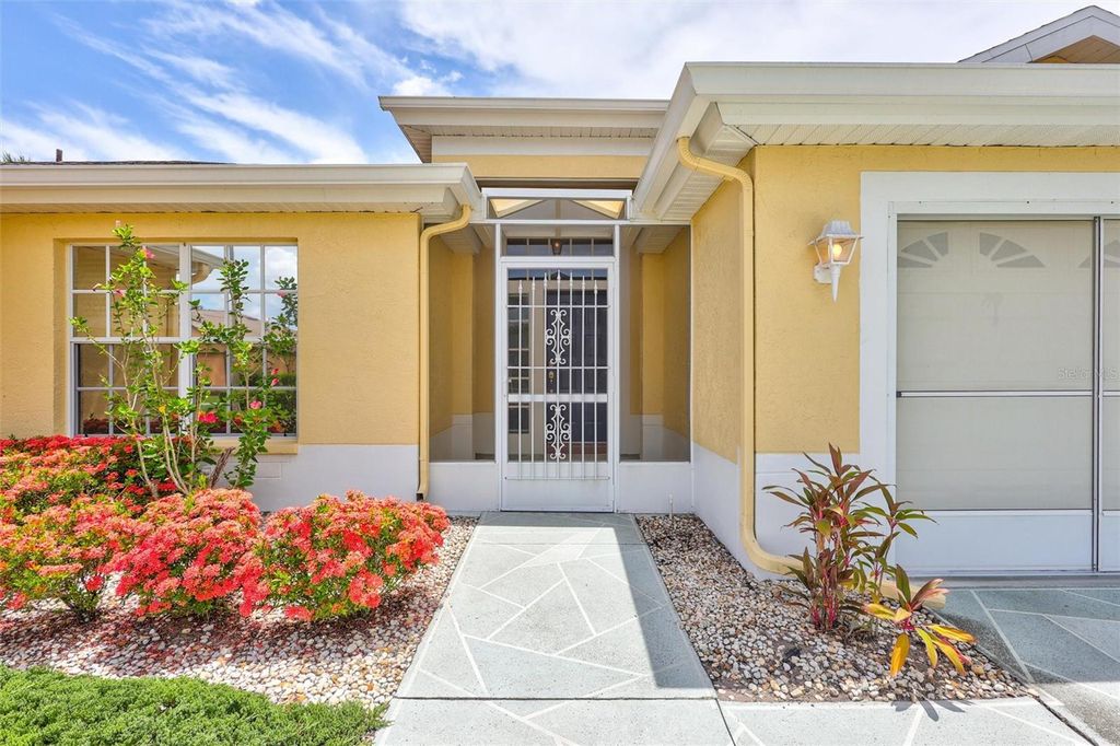 Photo of 811 Staffordshire Ln, Sun City Center, FL 33573 (MLS # TB8436092)