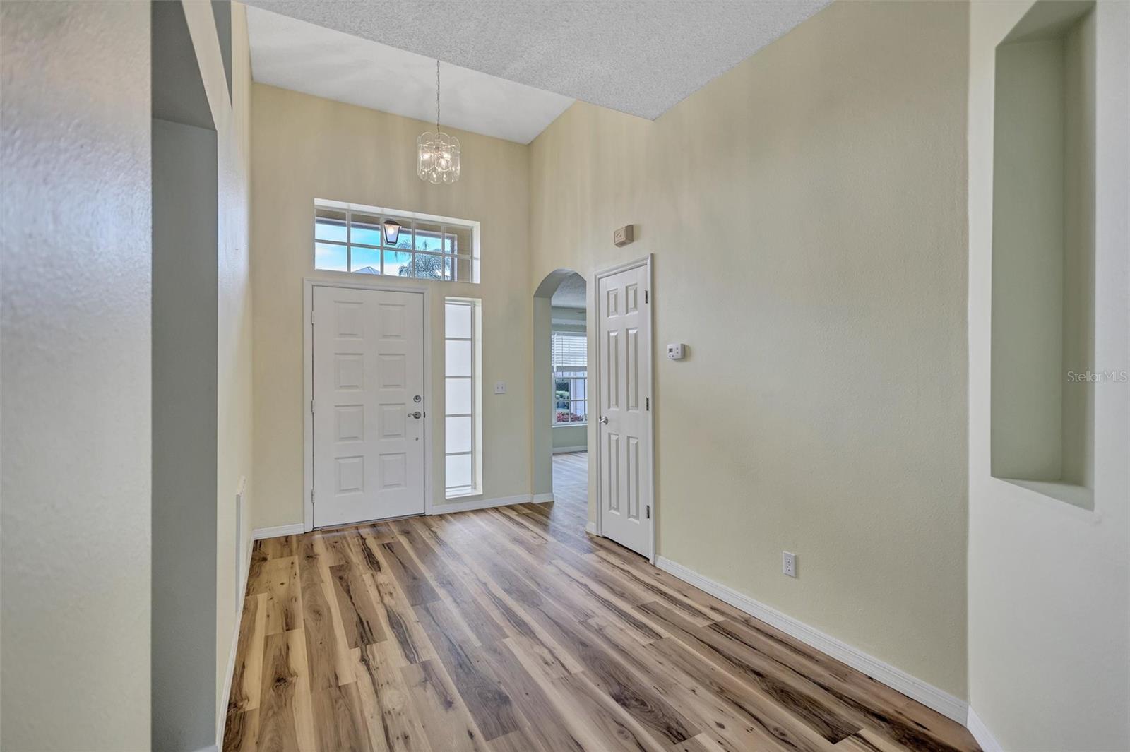 SOUTHAMPTON I CONDO - Residential