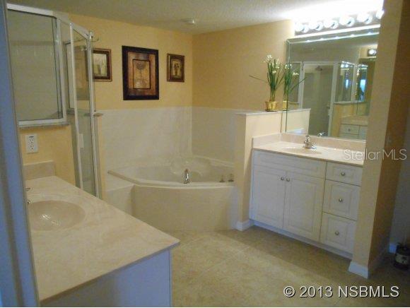 Ocean Walk Condo At Nsb - Residential