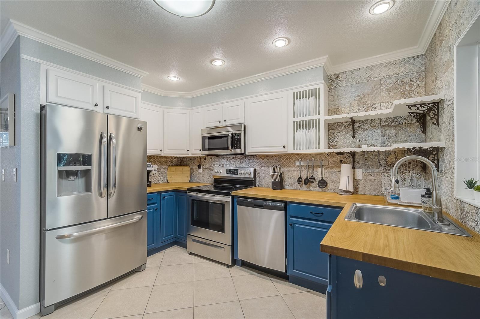 ACREAGE - Residential Lease