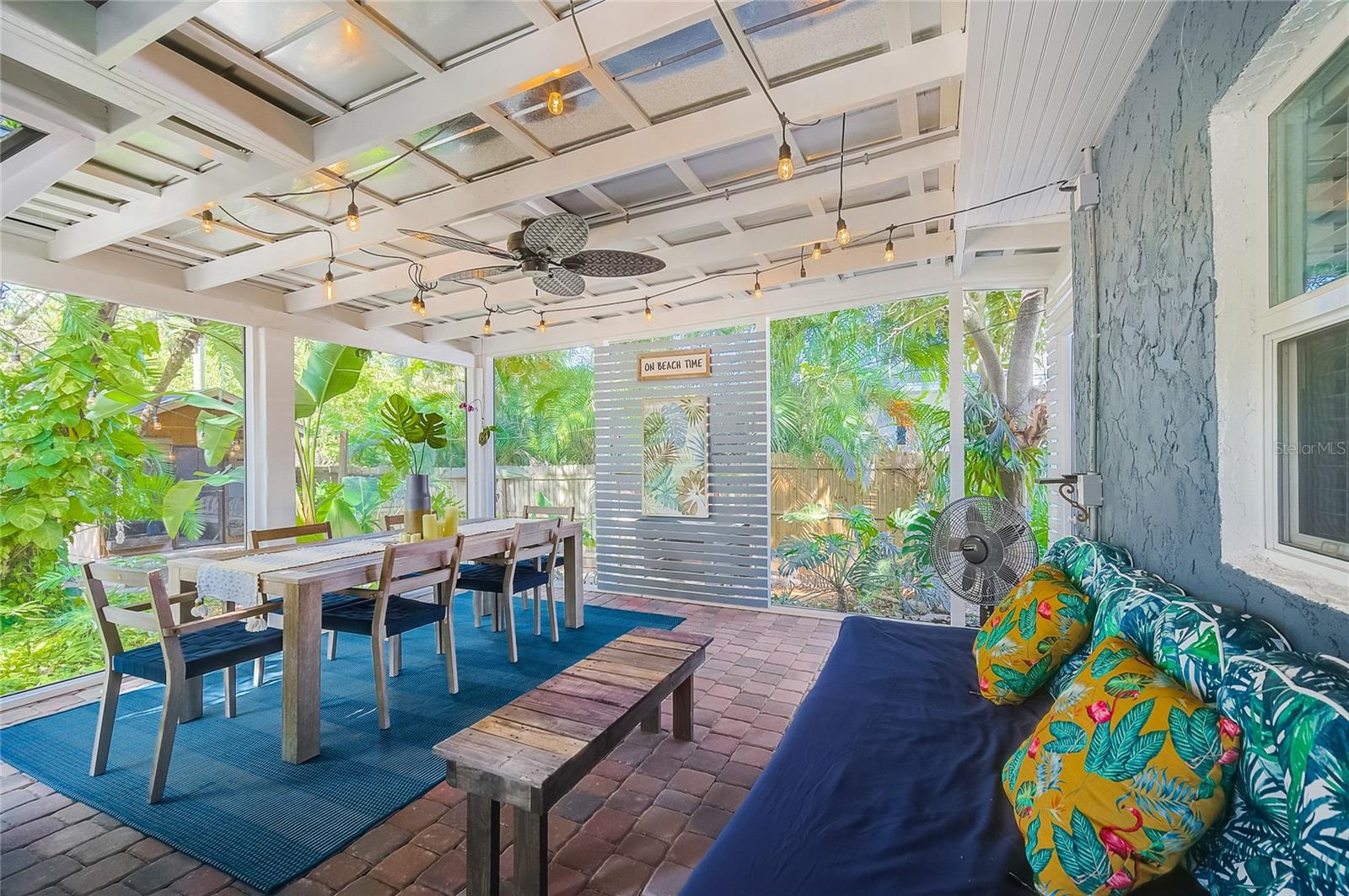 ACREAGE - Residential Lease