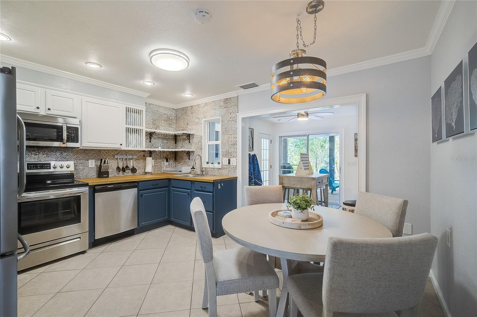 ACREAGE - Residential Lease