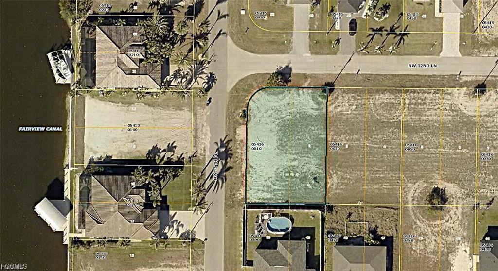 CAPE CORAL - Land