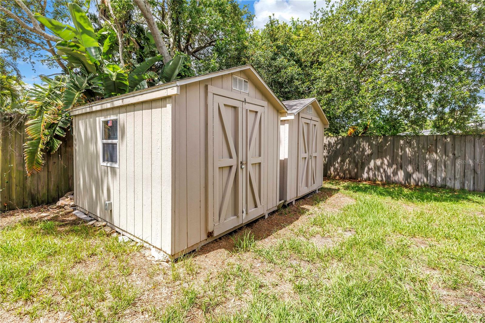 JUNGLE COUNTRY CLUB 4TH ADD - Residential