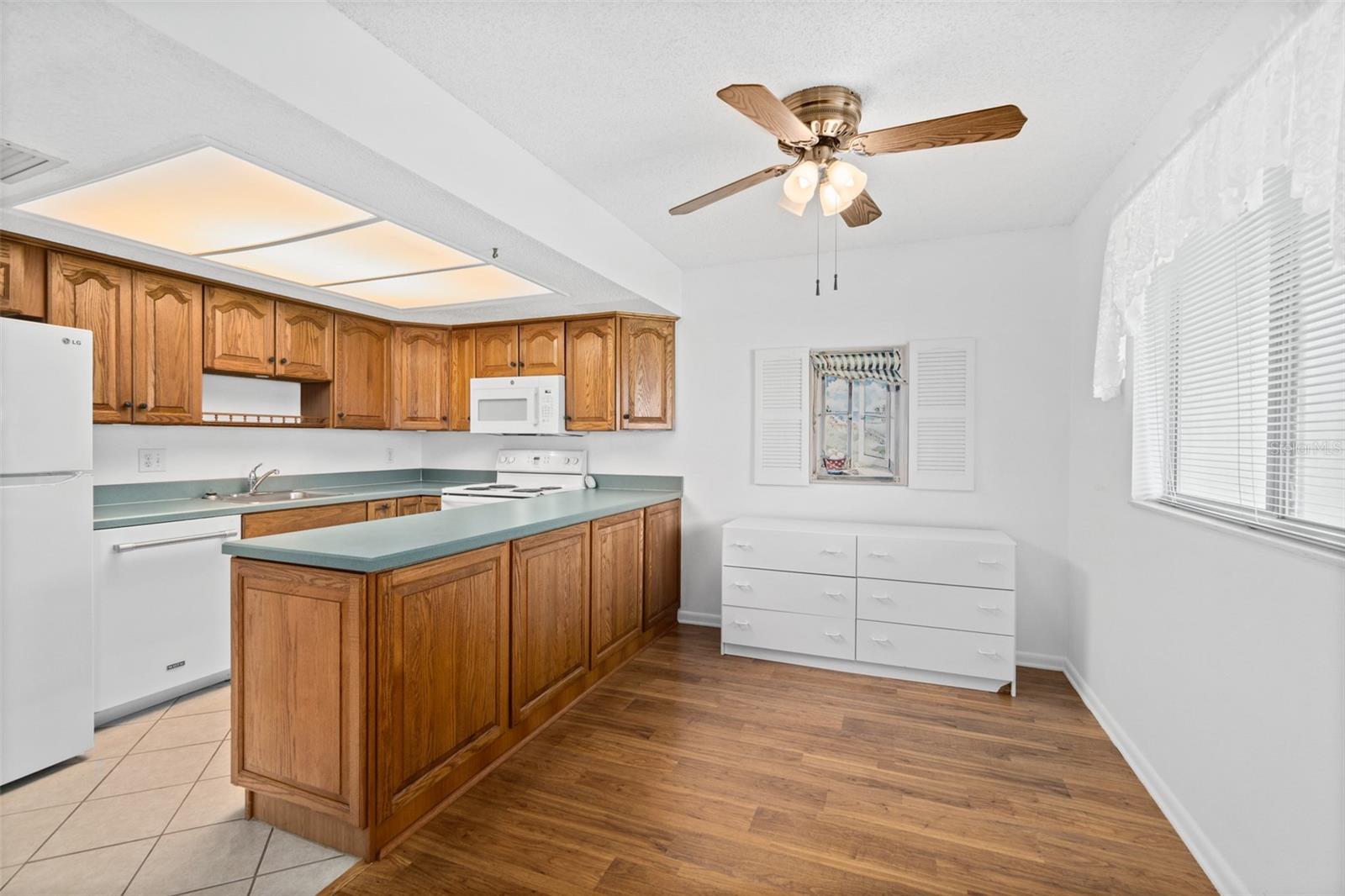 BANANA RIVER ESTATES - Residential