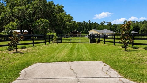 Tiny photo for 6 Wintergreen Way, Ocala, FL 34482 (MLS # OM726286)