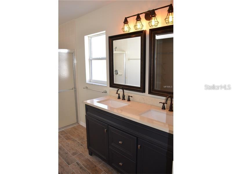 LAKE CRESCENT PINES EAST SUB - Residential Lease