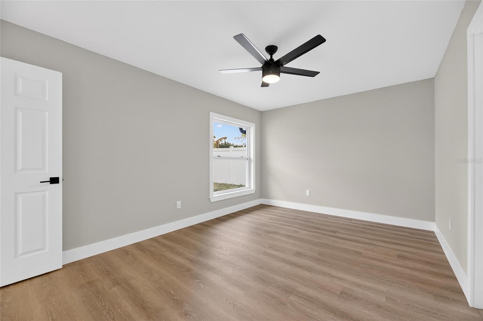 LAKEVIEW VILLAGE SEC J - Residential