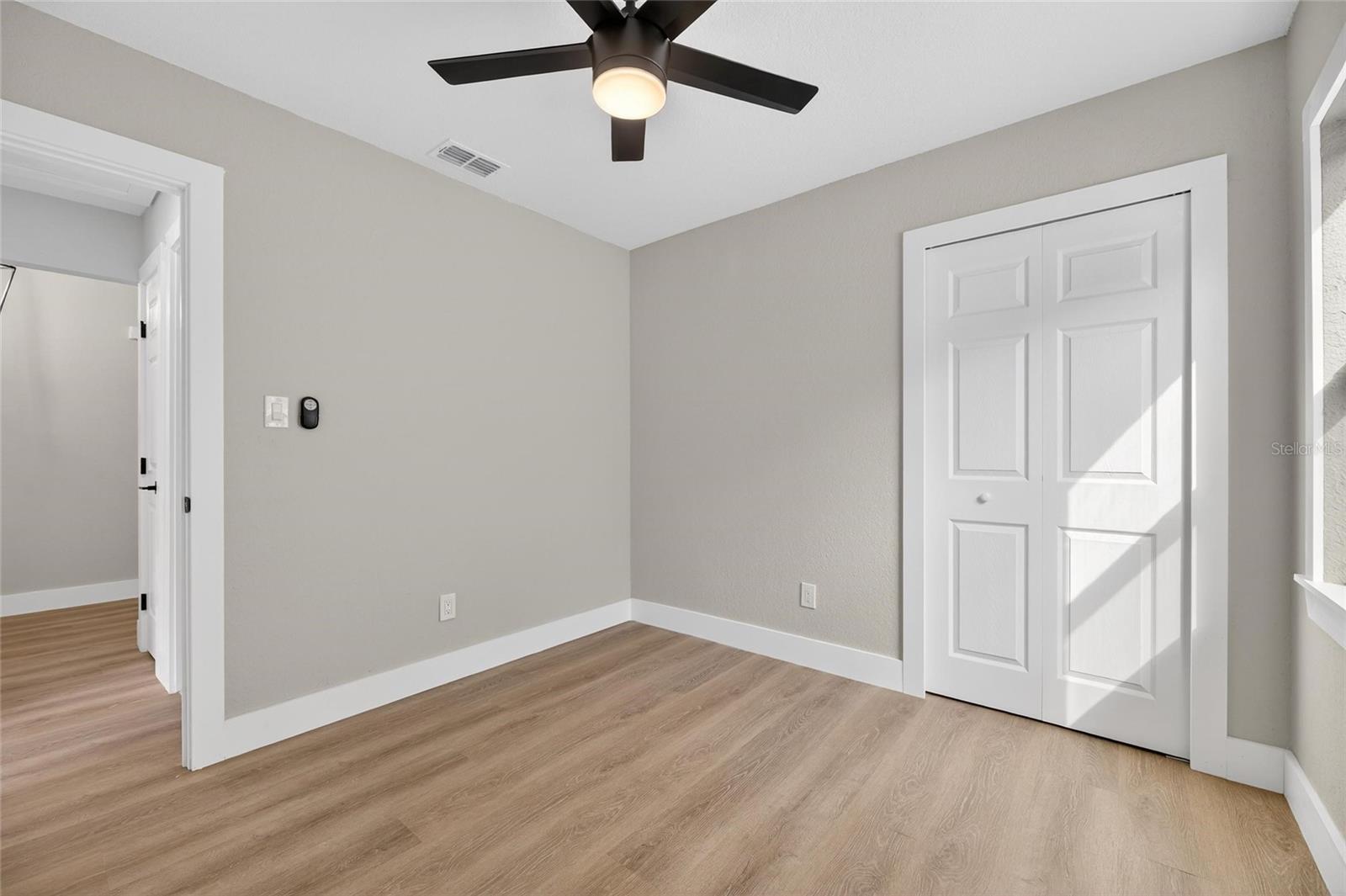 LAKEVIEW VILLAGE SEC J - Residential