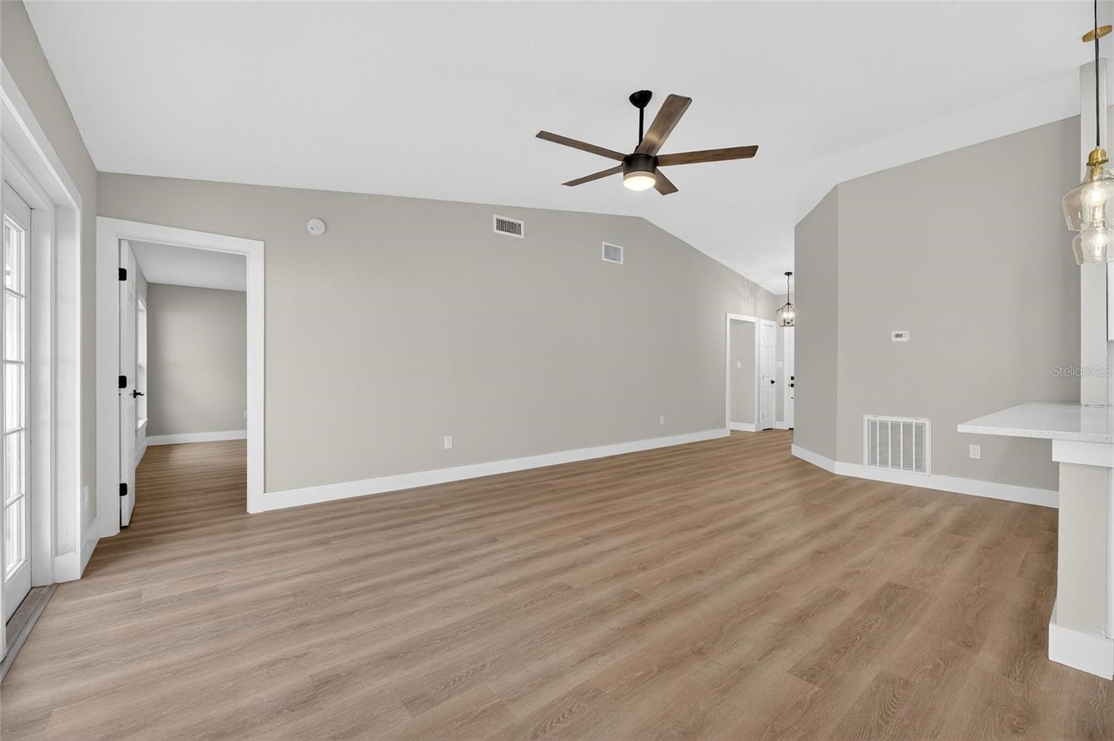 LAKEVIEW VILLAGE SEC J - Residential