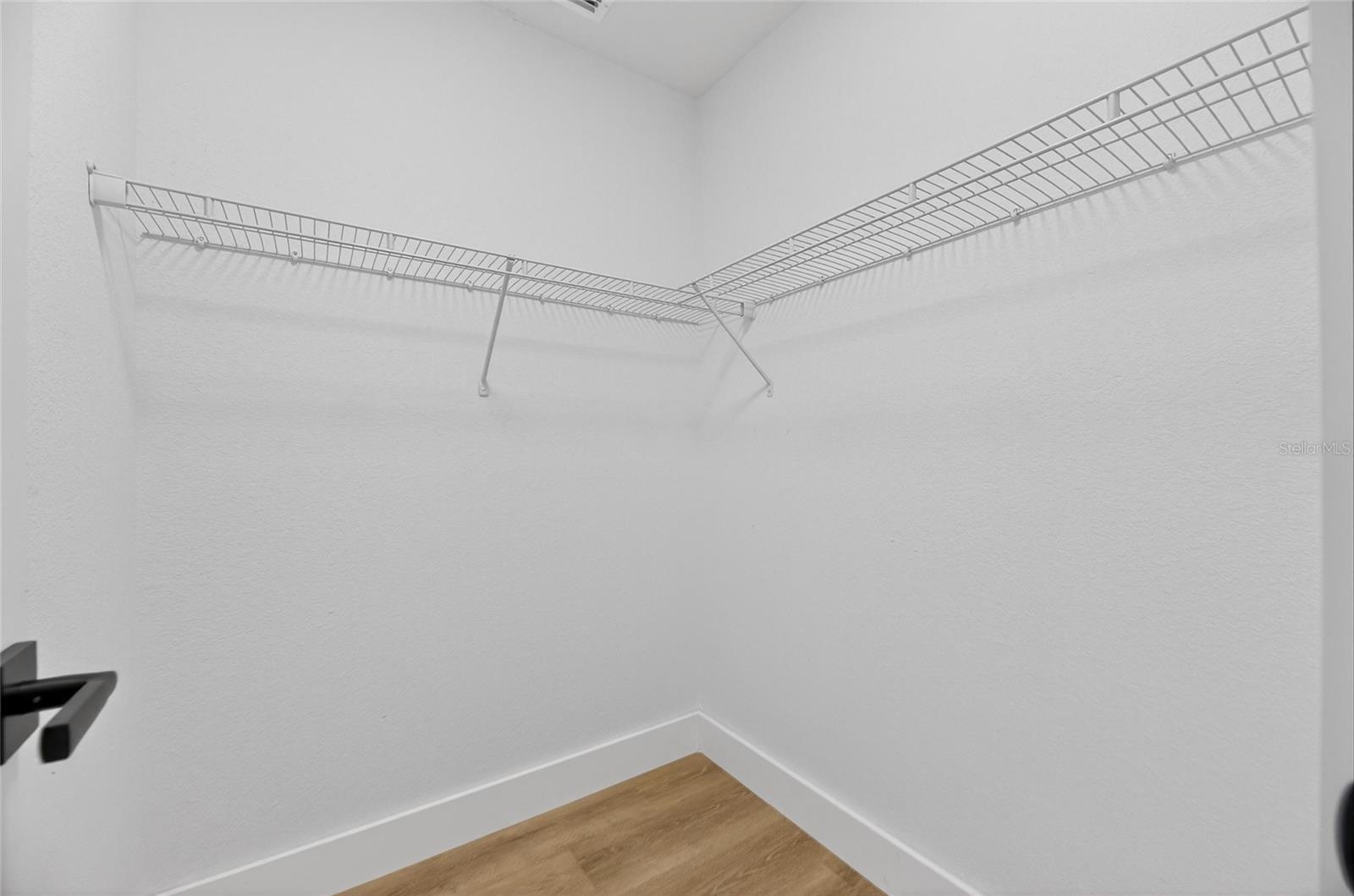 LAKEVIEW VILLAGE SEC J - Residential