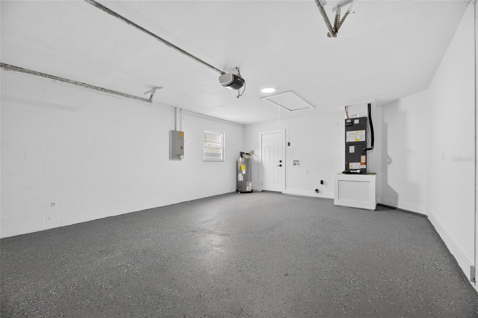 LAKEVIEW VILLAGE SEC J - Residential