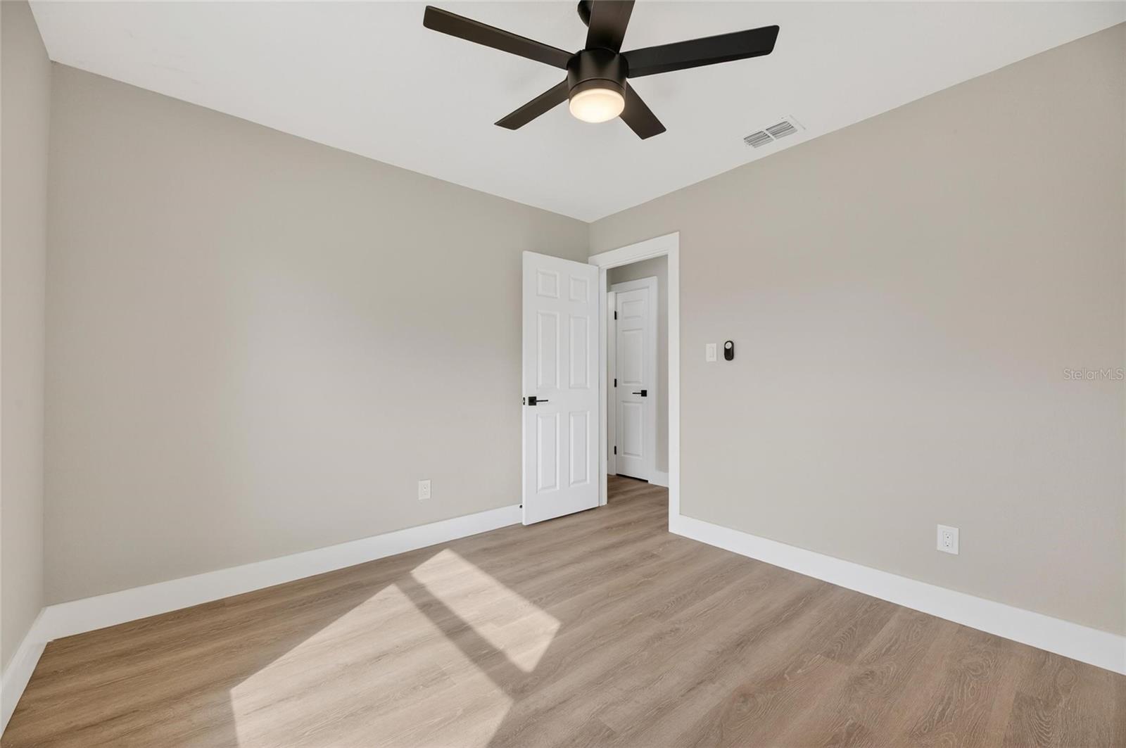 LAKEVIEW VILLAGE SEC J - Residential