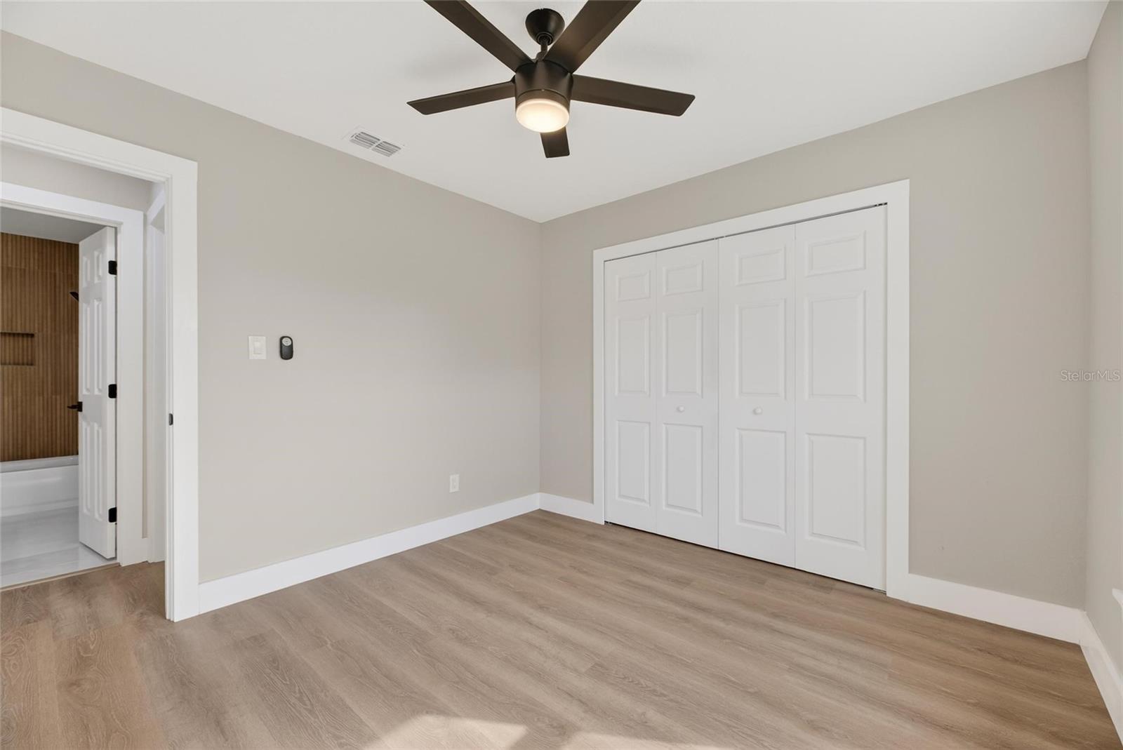 LAKEVIEW VILLAGE SEC J - Residential