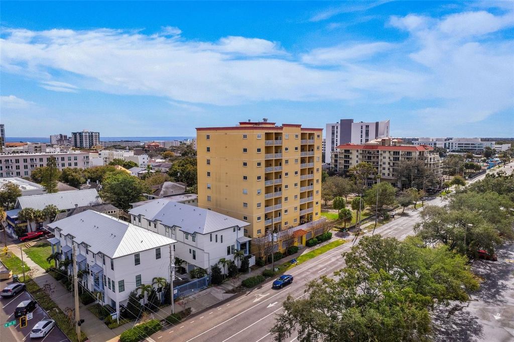 Photo of 316 8th Street S #402, St Petersburg, FL 33701 (MLS # TB8484666)