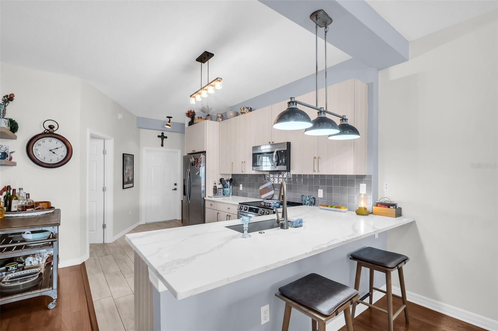 CASABLANCA TOWERS CONDO - Residential