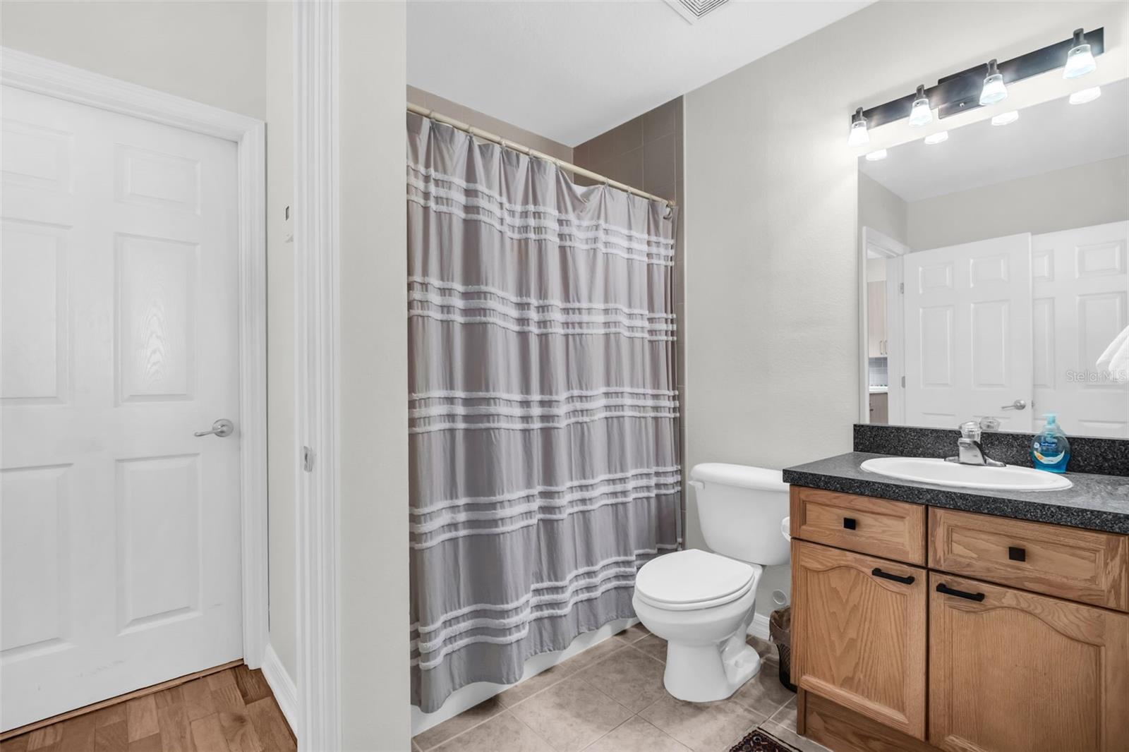 CASABLANCA TOWERS CONDO - Residential