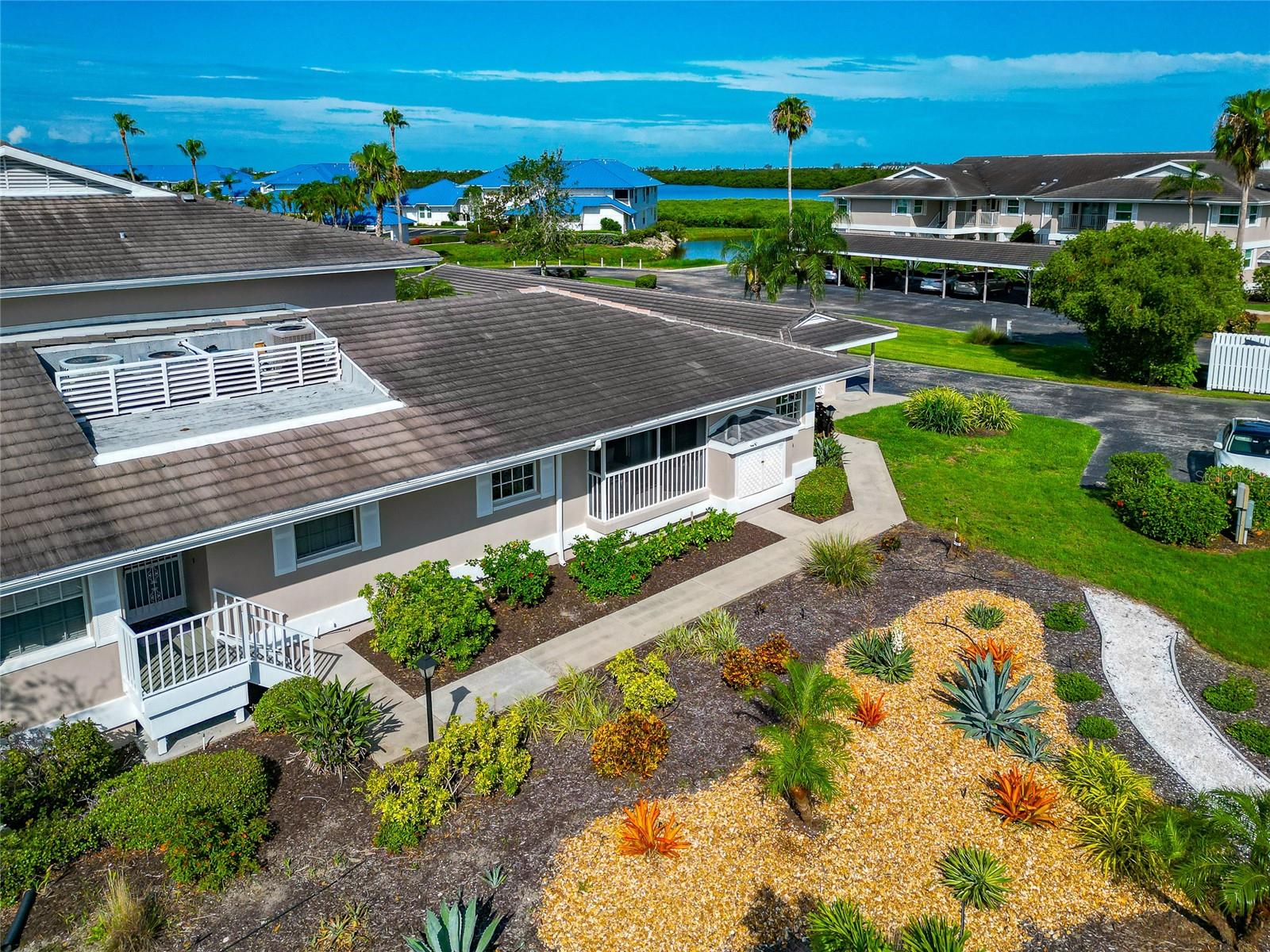 719 ESTUARY DRIVE 719