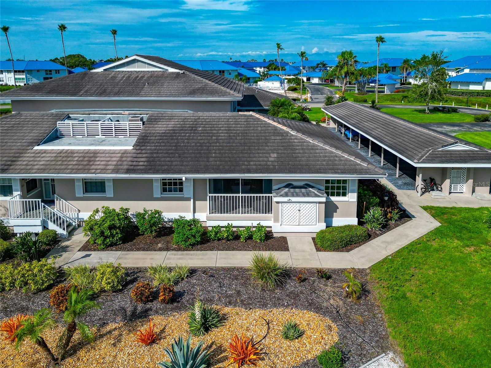 719 ESTUARY DRIVE 719