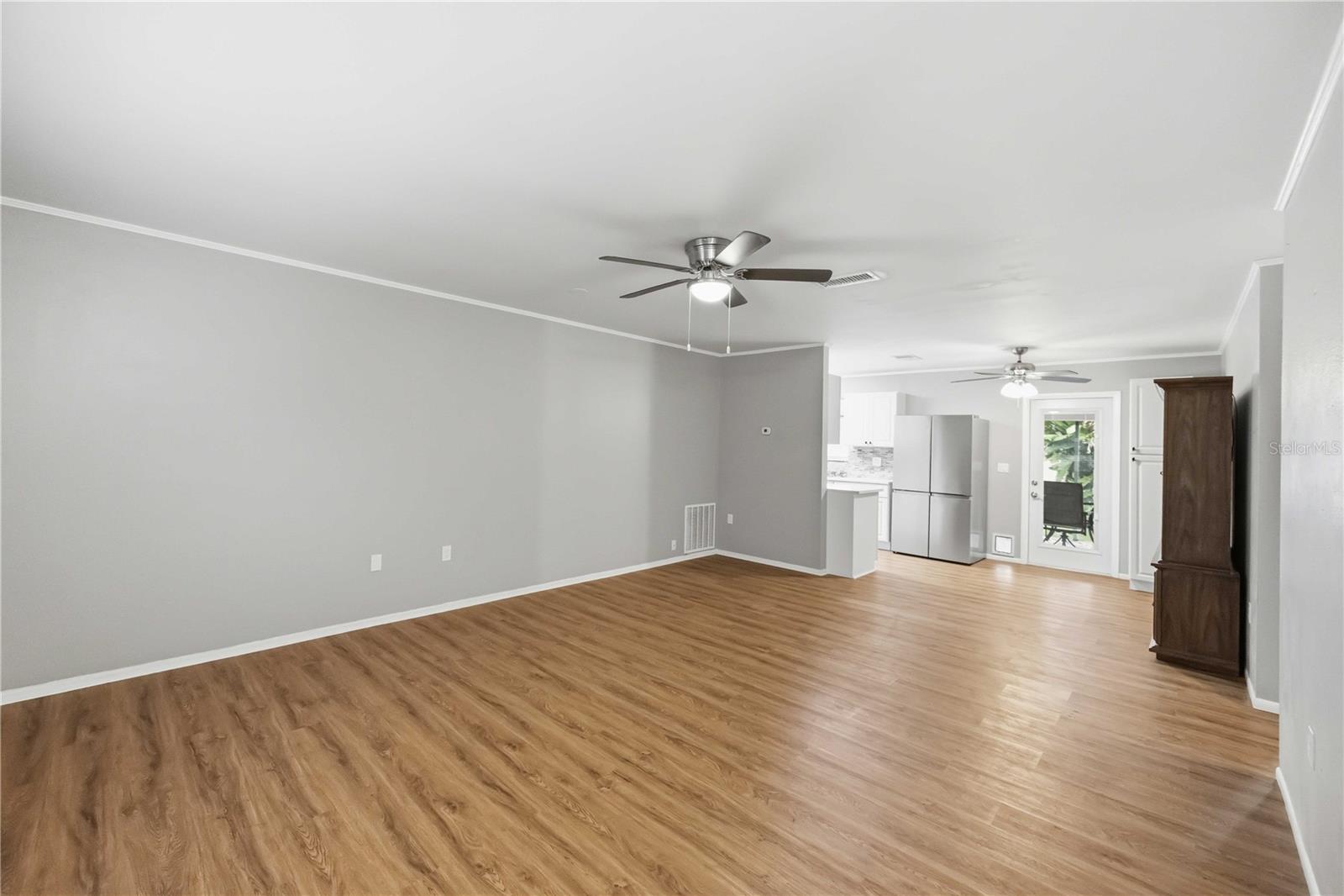 4057 VANA DRIVE