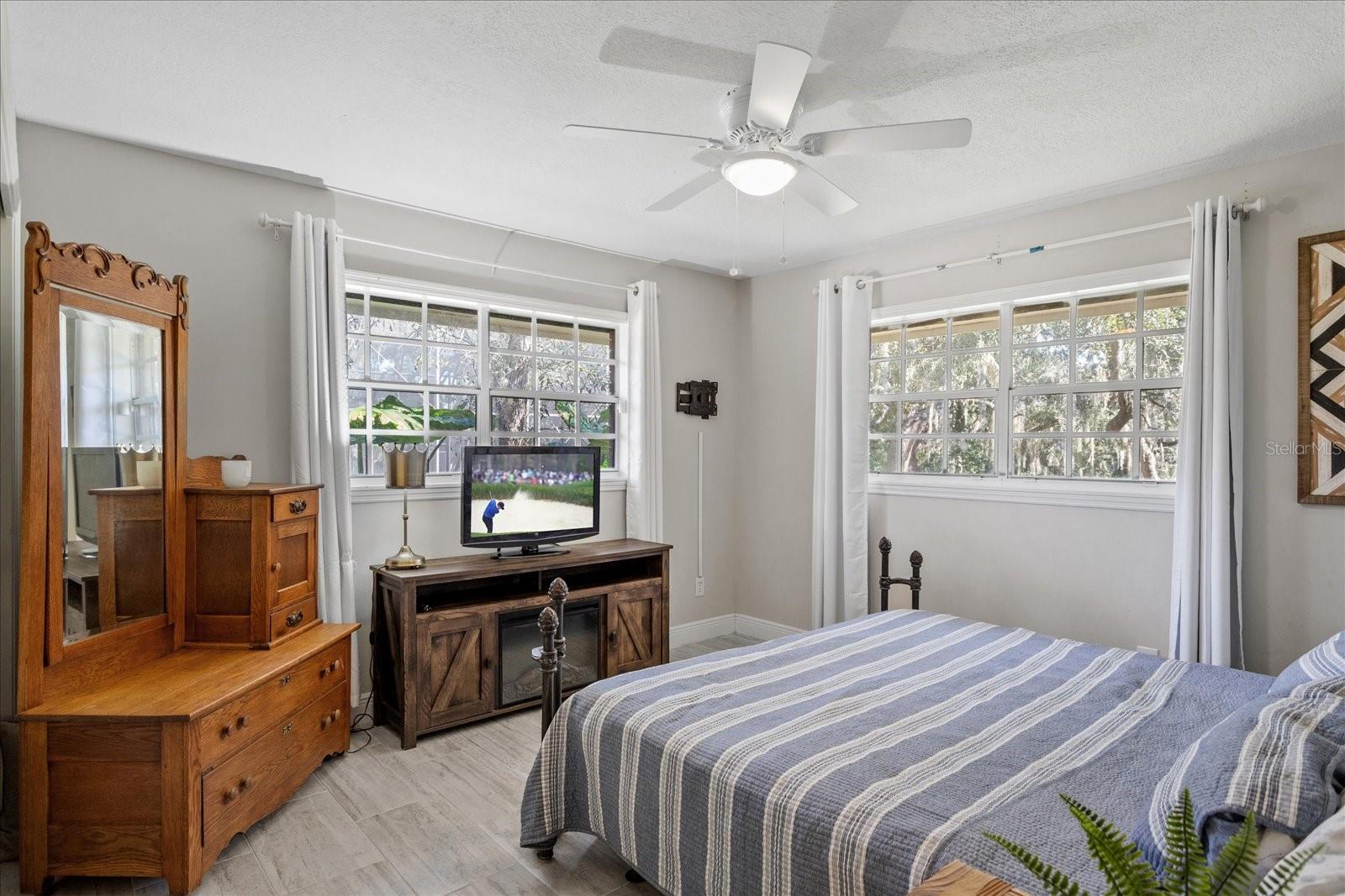 SWEETWATER OAKS SEC 07 - Residential