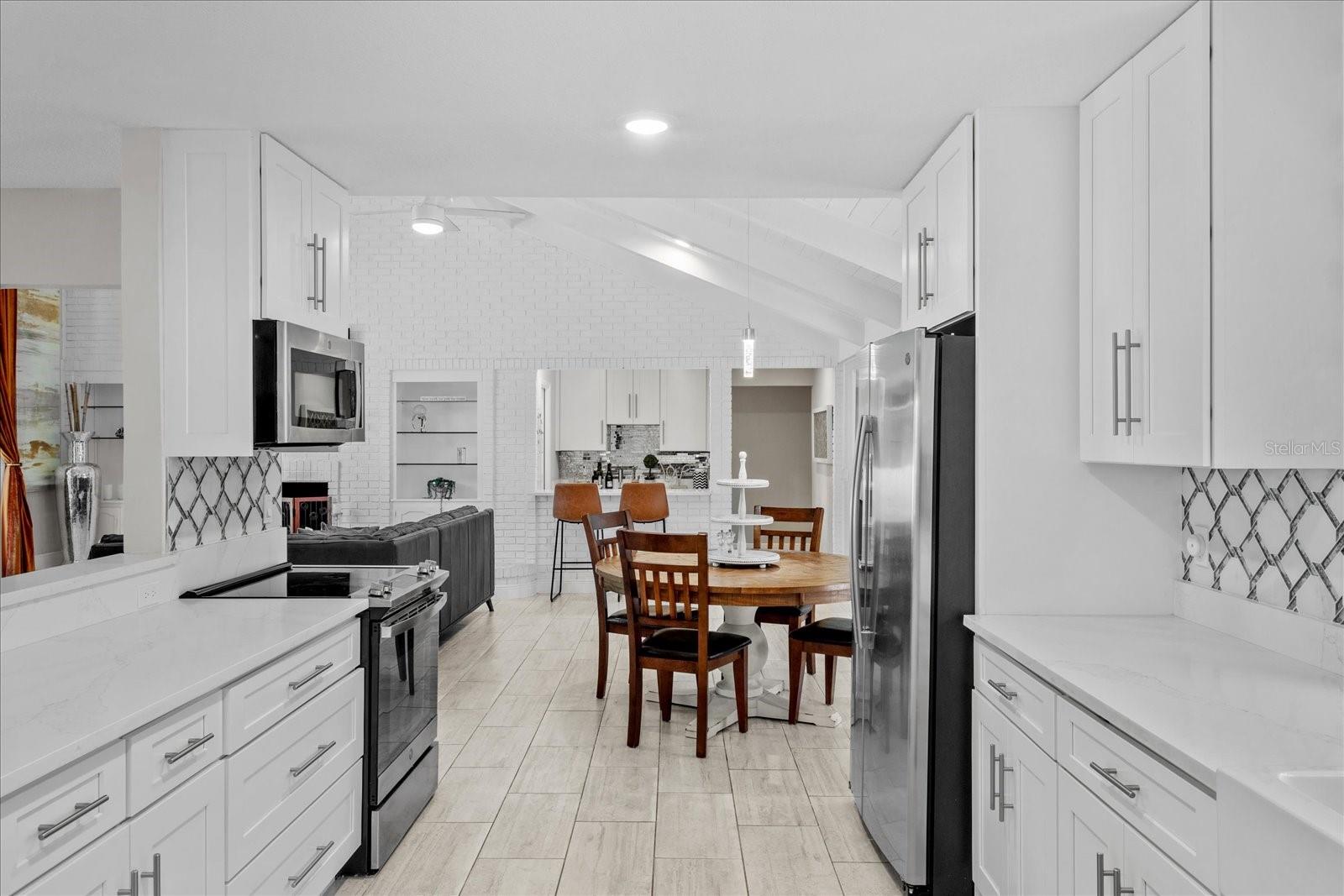 SWEETWATER OAKS SEC 07 - Residential