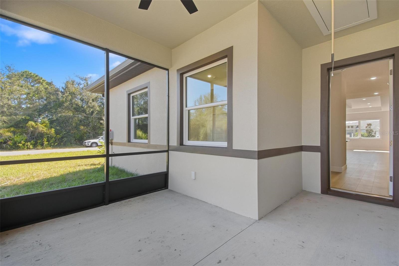 04 FAIRWAYS - Residential Lease