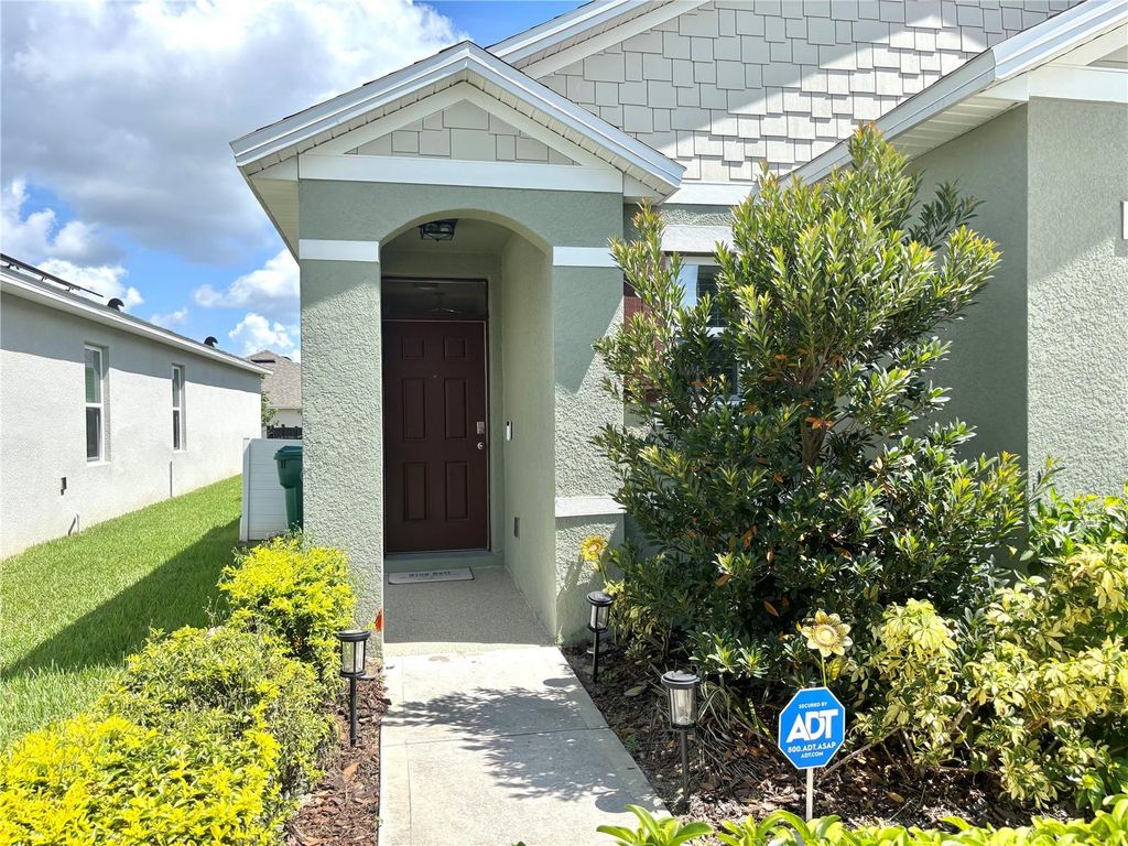 Photo of 622 Autumn Breeze Street, Deland, FL 32724 (MLS # V4946135)