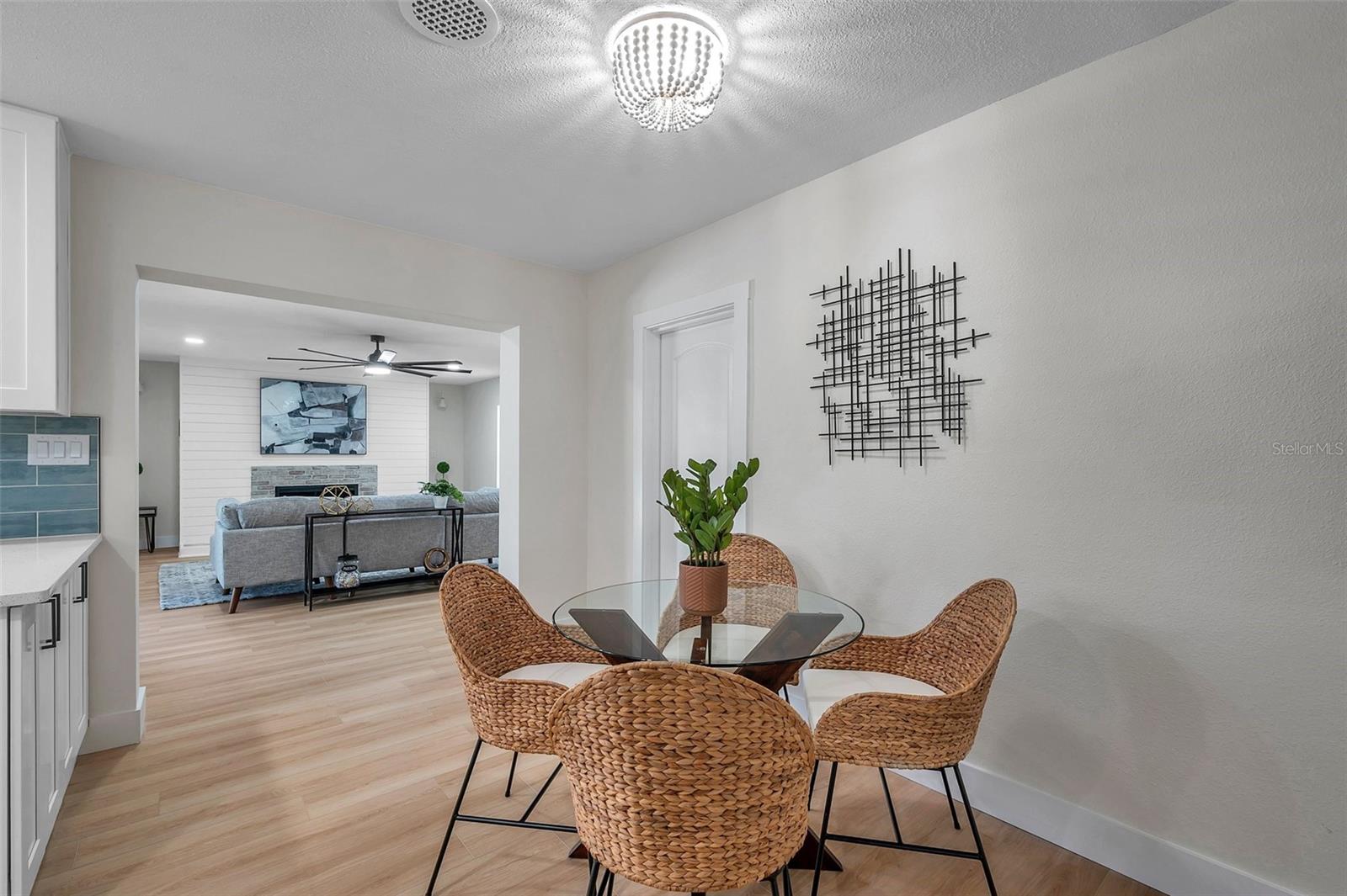 DUNEDIN ISLES ESTATES 1ST ADD - Residential