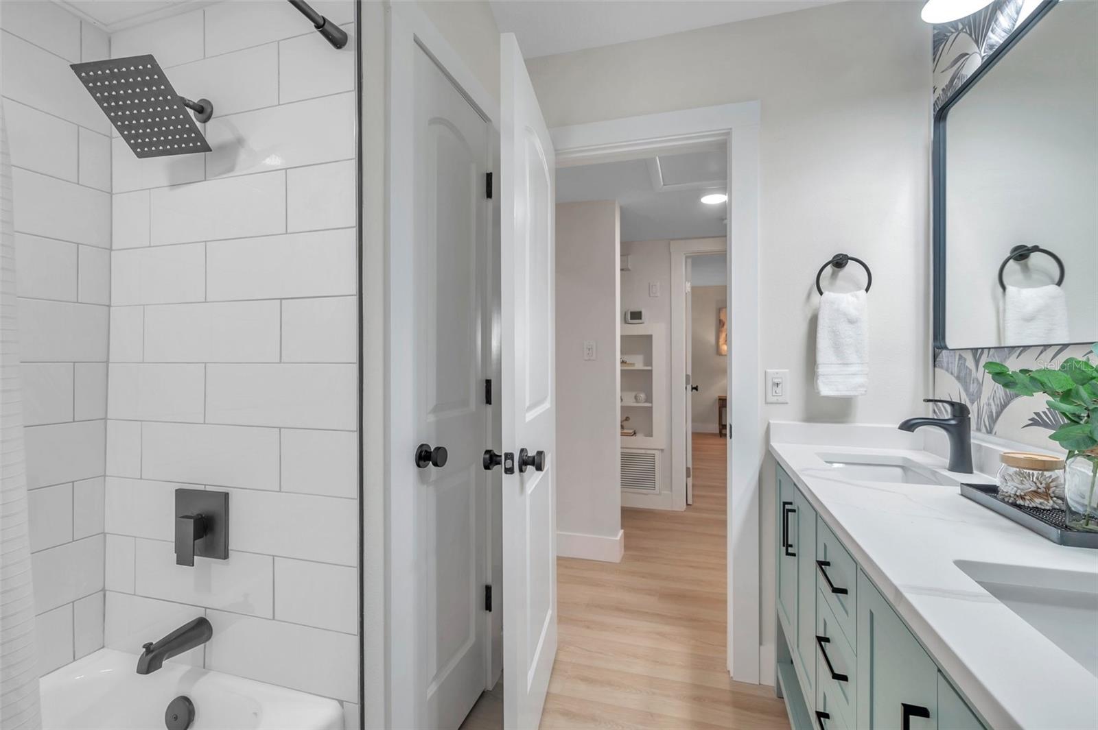 DUNEDIN ISLES ESTATES 1ST ADD - Residential