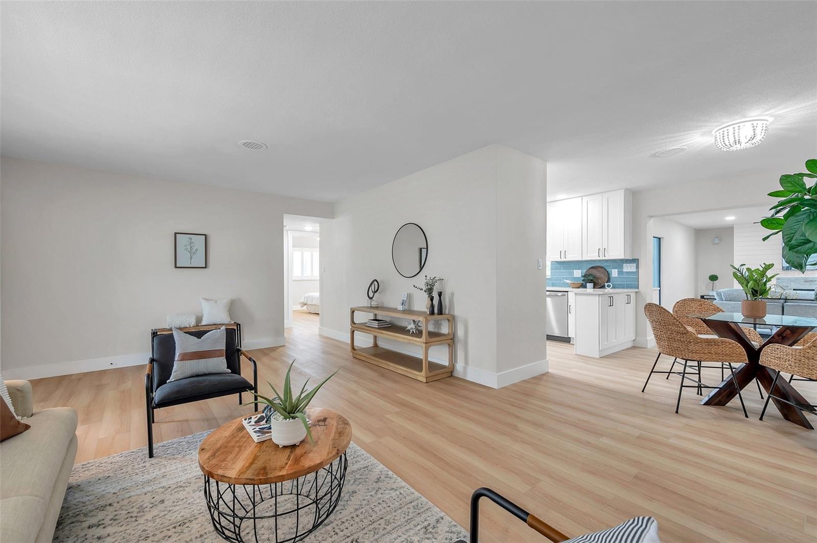 DUNEDIN ISLES ESTATES 1ST ADD - Residential