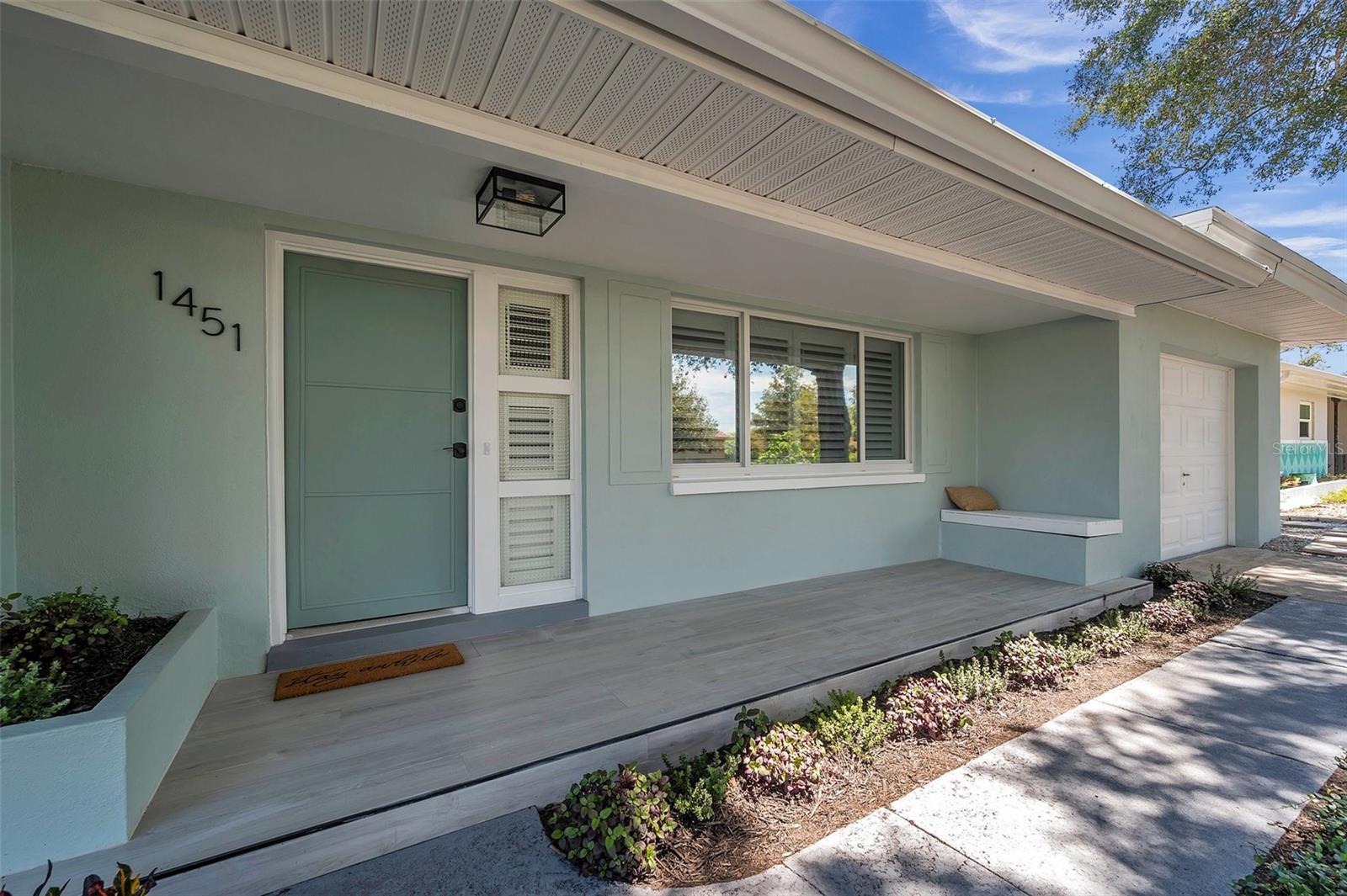 DUNEDIN ISLES ESTATES 1ST ADD - Residential