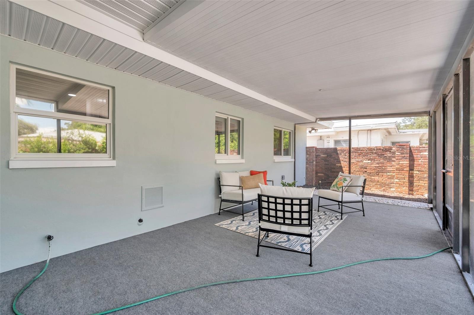 DUNEDIN ISLES ESTATES 1ST ADD - Residential