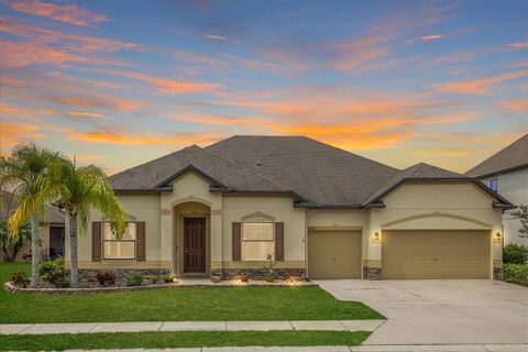 A home in PALMETTO