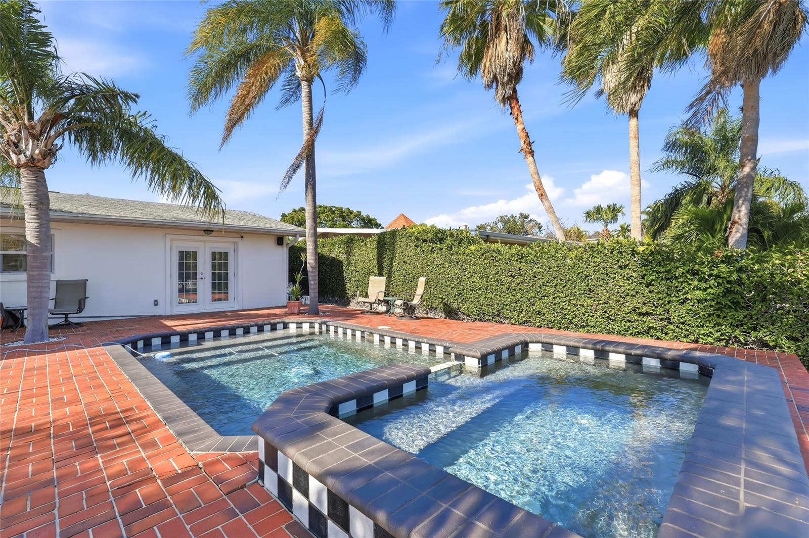 DANA SHORES UN 3 SEC - Residential