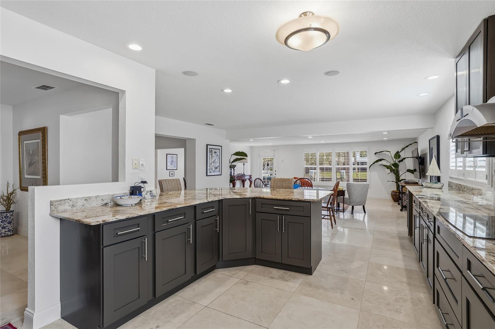 DANA SHORES UN 3 SEC - Residential