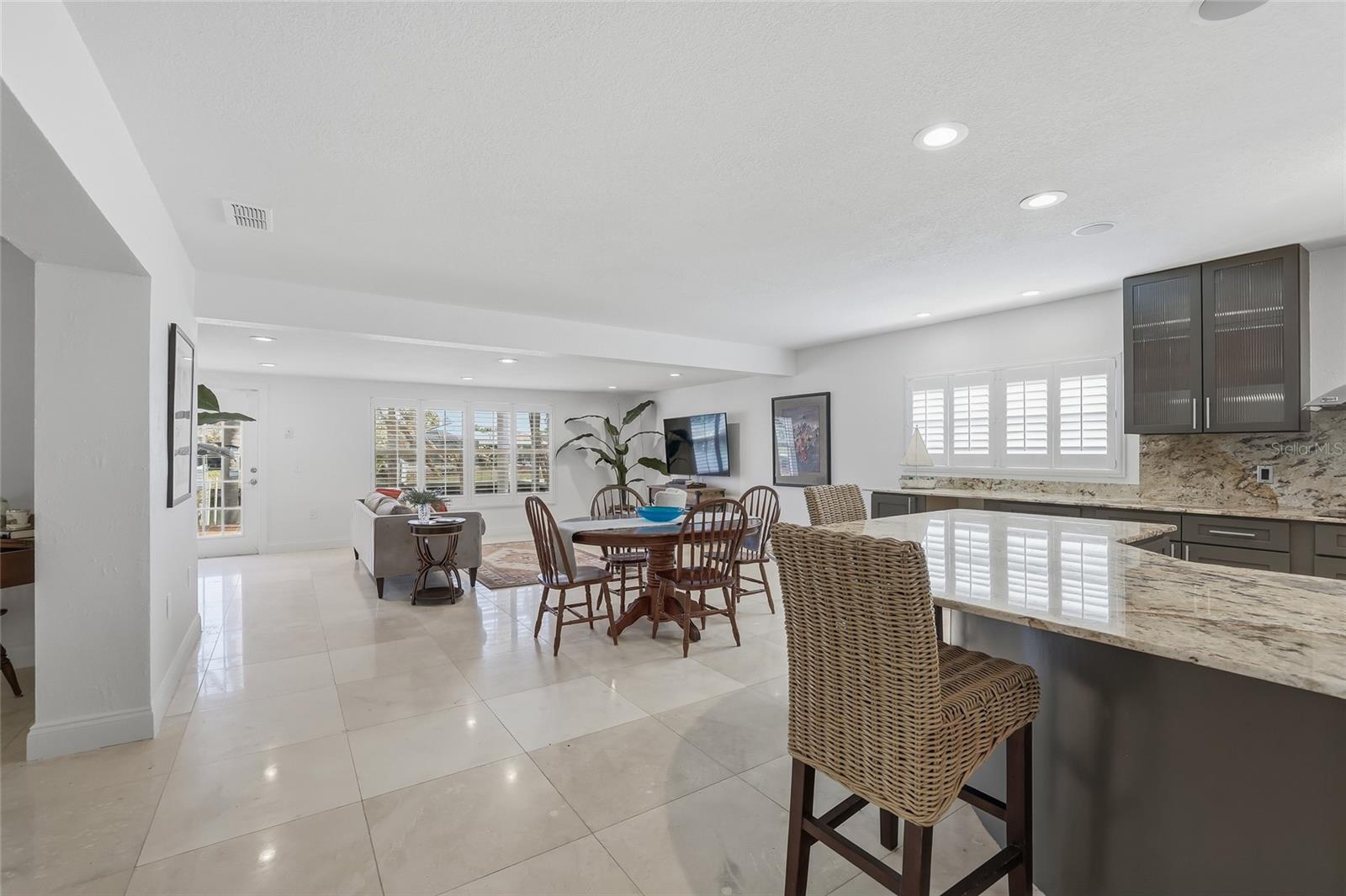 DANA SHORES UN 3 SEC - Residential