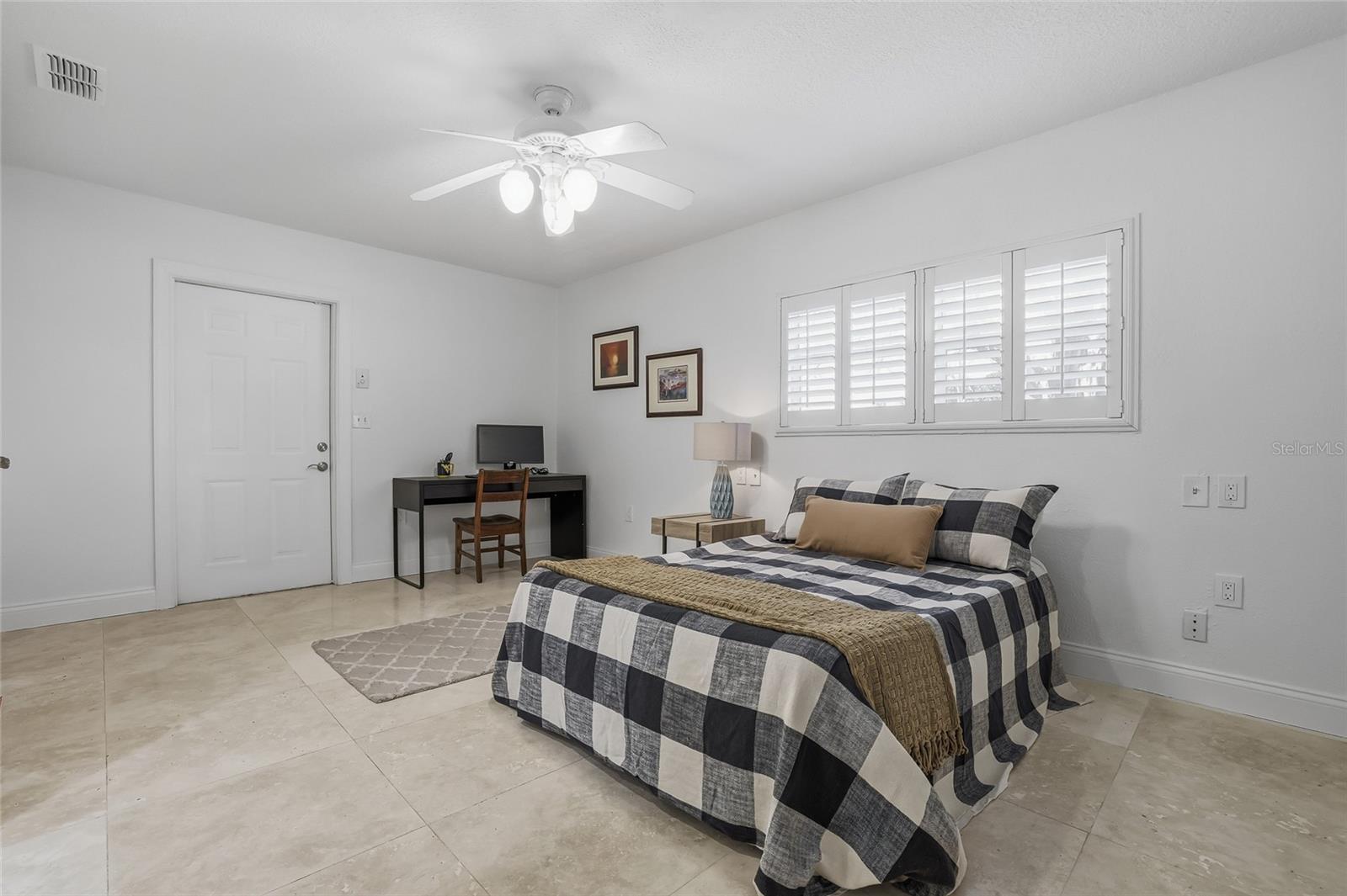 DANA SHORES UN 3 SEC - Residential