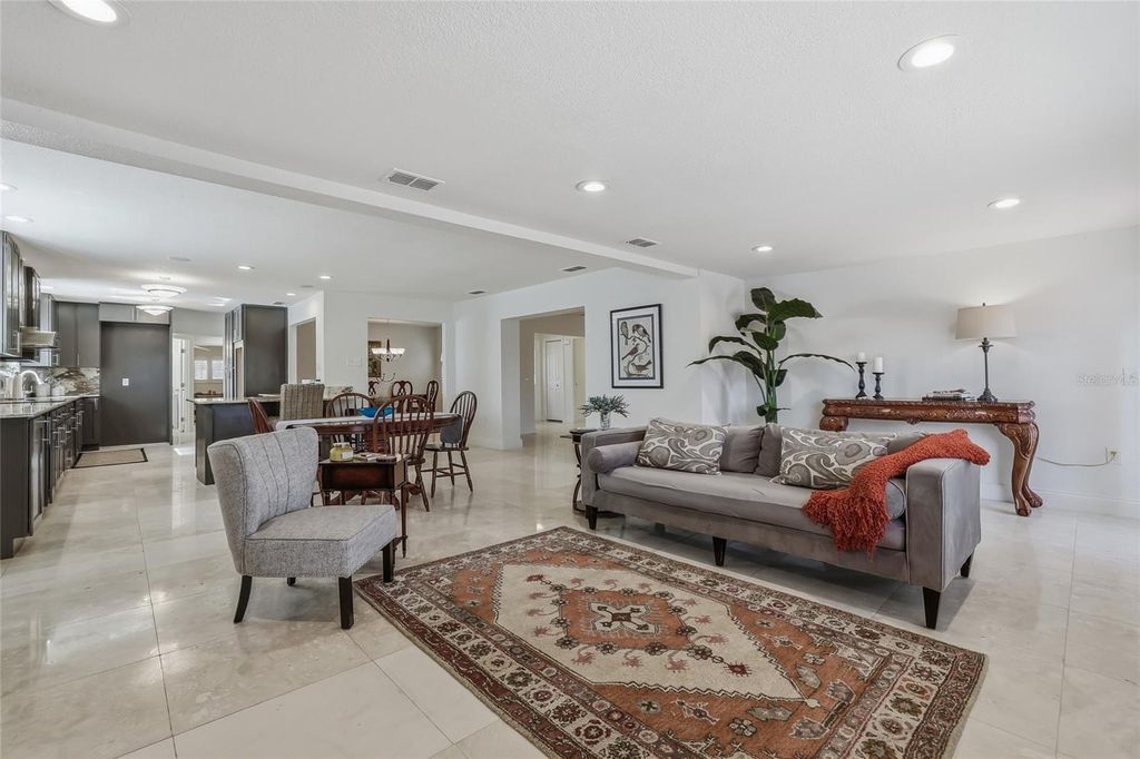 Photo of 3927 Versailles Drive, Tampa, FL 33634 (MLS # TB8457900)