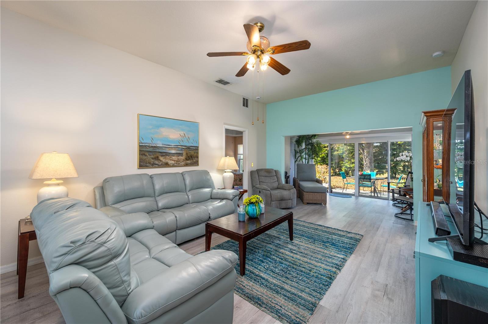 483 LAKE SUZANNE DRIVE