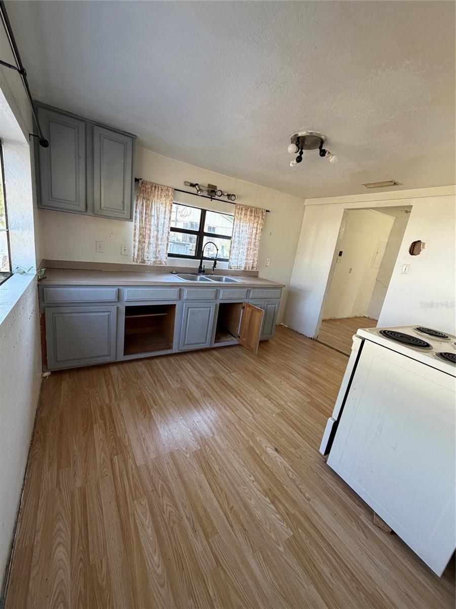DIXIE HOME SITES - Residential