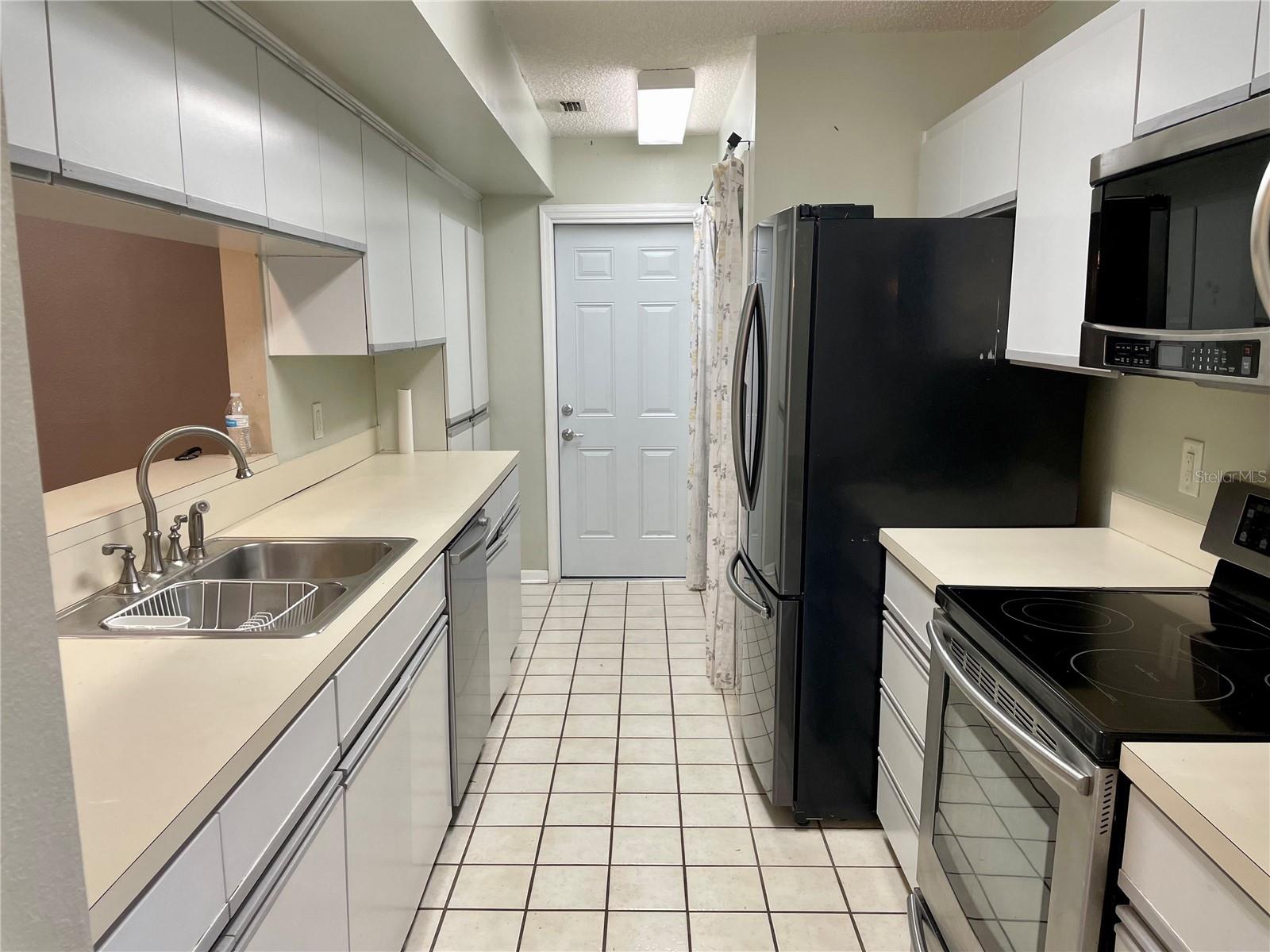 CRYSTAL BEACH ESTATES - Residential Lease