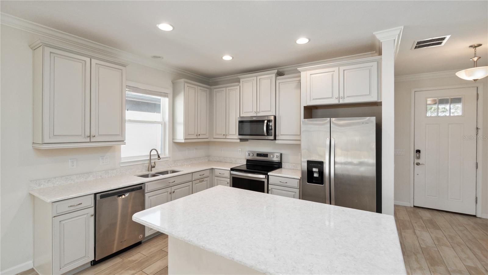 BOYETTE PARK PH 1/A 1/B 1/D - Residential