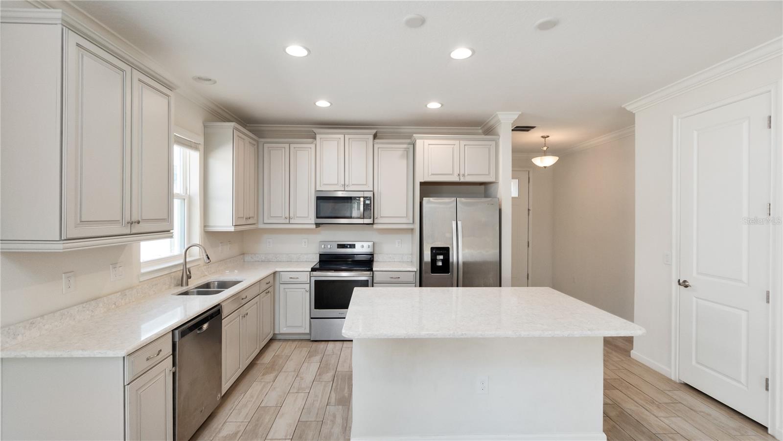 BOYETTE PARK PH 1/A 1/B 1/D - Residential