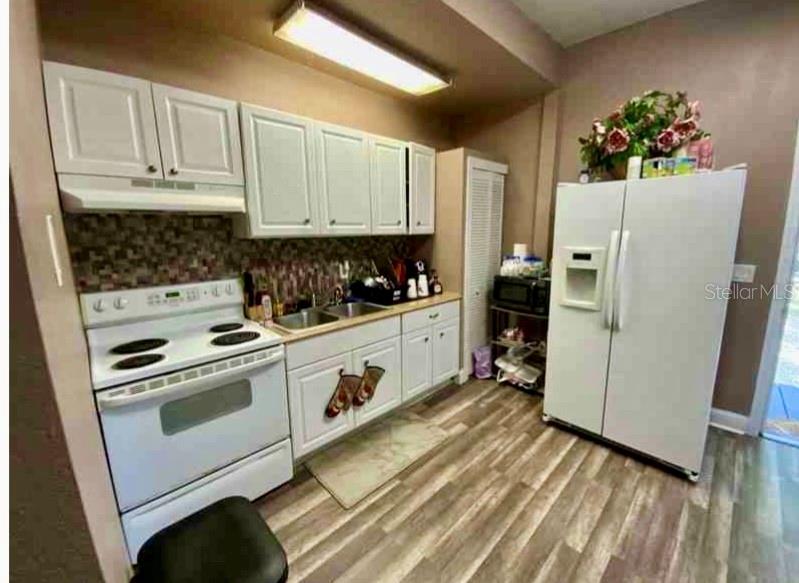 MAC FARLANES REV MAP OF ADD - Residential Income