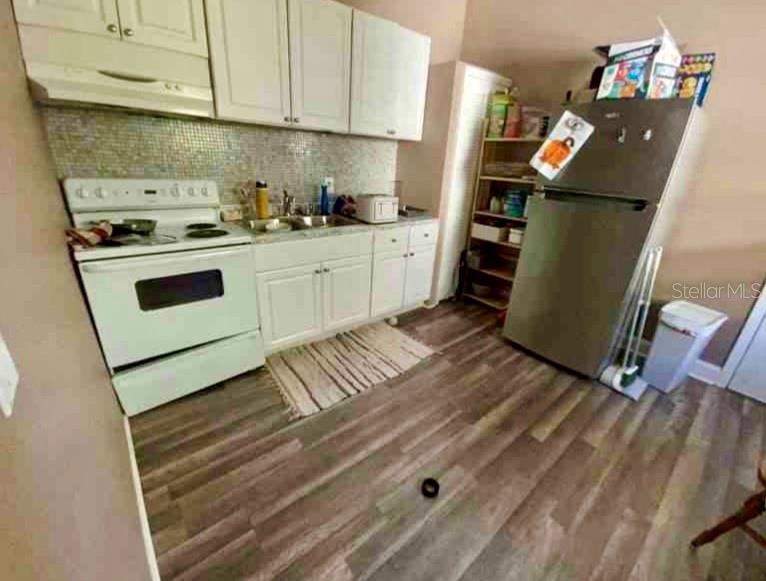 MAC FARLANES REV MAP OF ADD - Residential Income