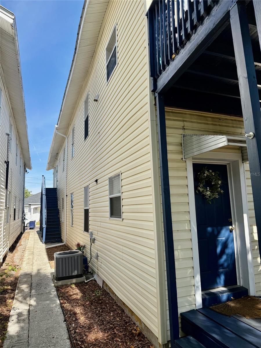 2322 W CHERRY STREET