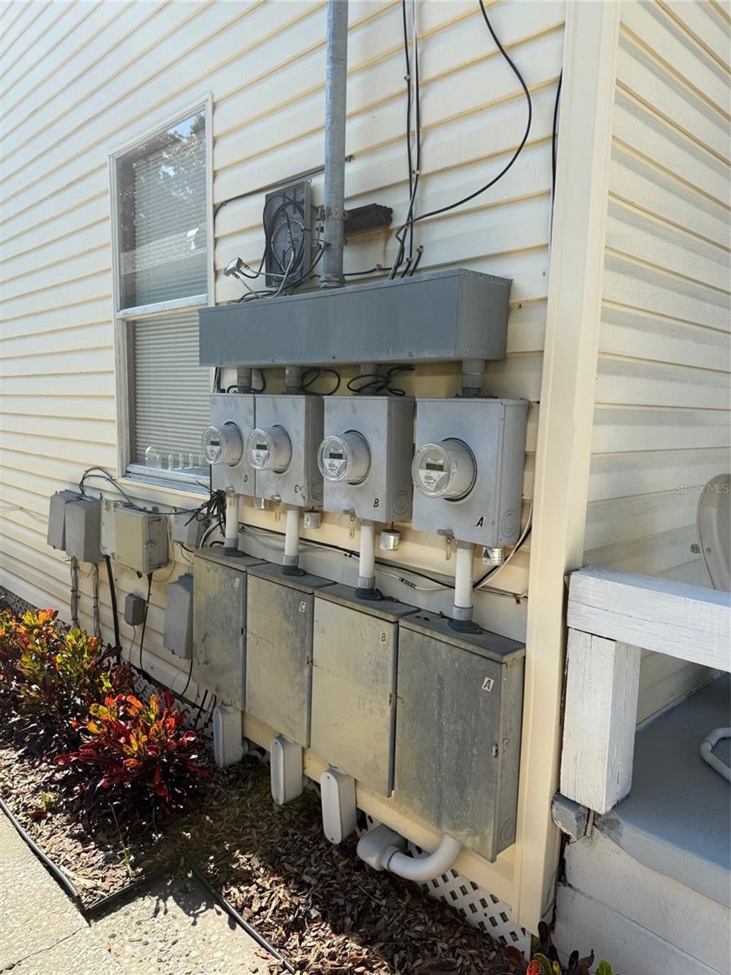 Photo of 2322 W Cherry Street, Tampa, FL 33607 (MLS # TB8453987)