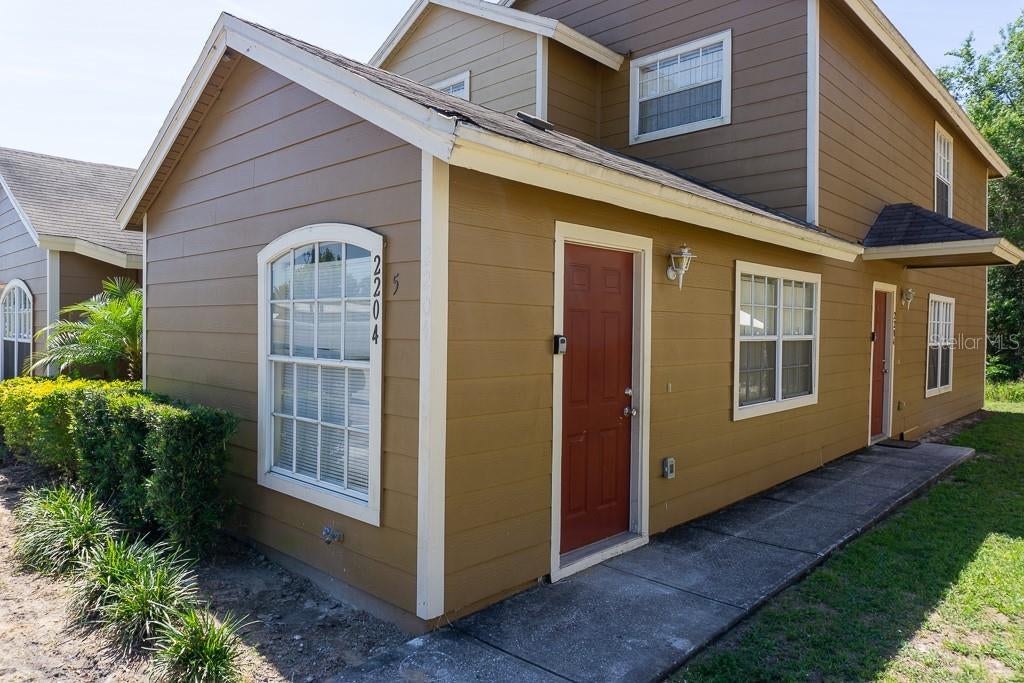 Photo of 2204 Fan Palm Drive #5, Davenport, FL 33897 (MLS # S5155715)
